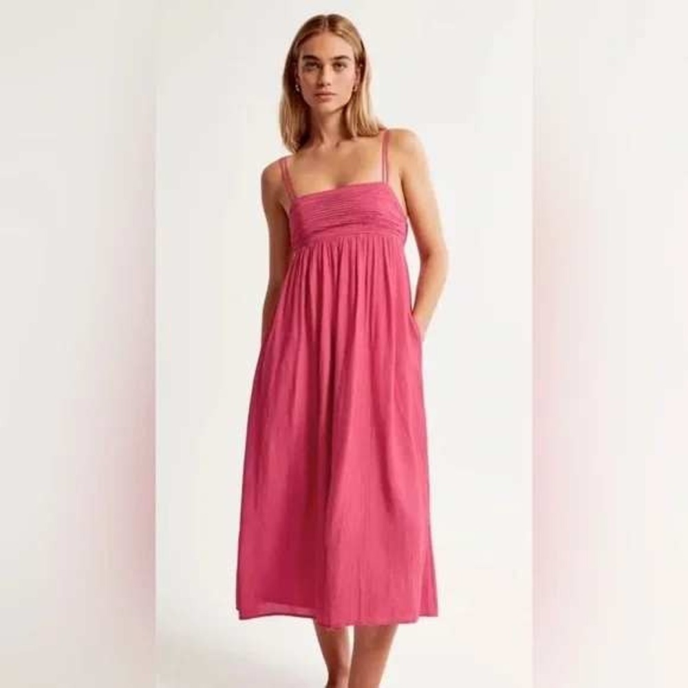 Abercrombie & Fitch Magenta Pink Crinkle Open Back‎ Maxi Dress Small Sleeveless